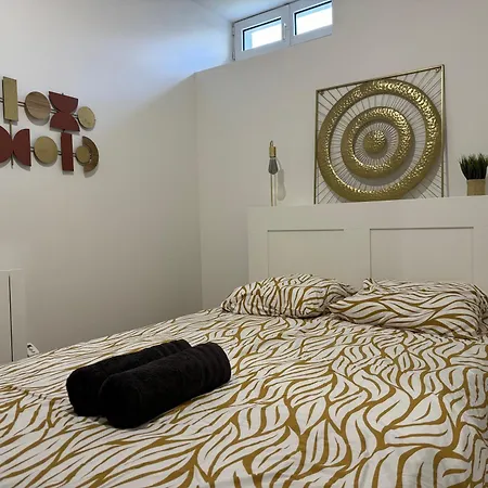 Apartament Stal'ingrad - Gare Et Jardin Des Plantes Nantes
